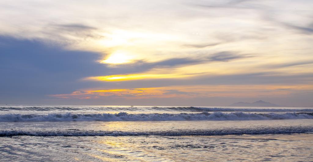 Hi Da Nang Beach Hostel Ngu Hanh Son Екстериор снимка